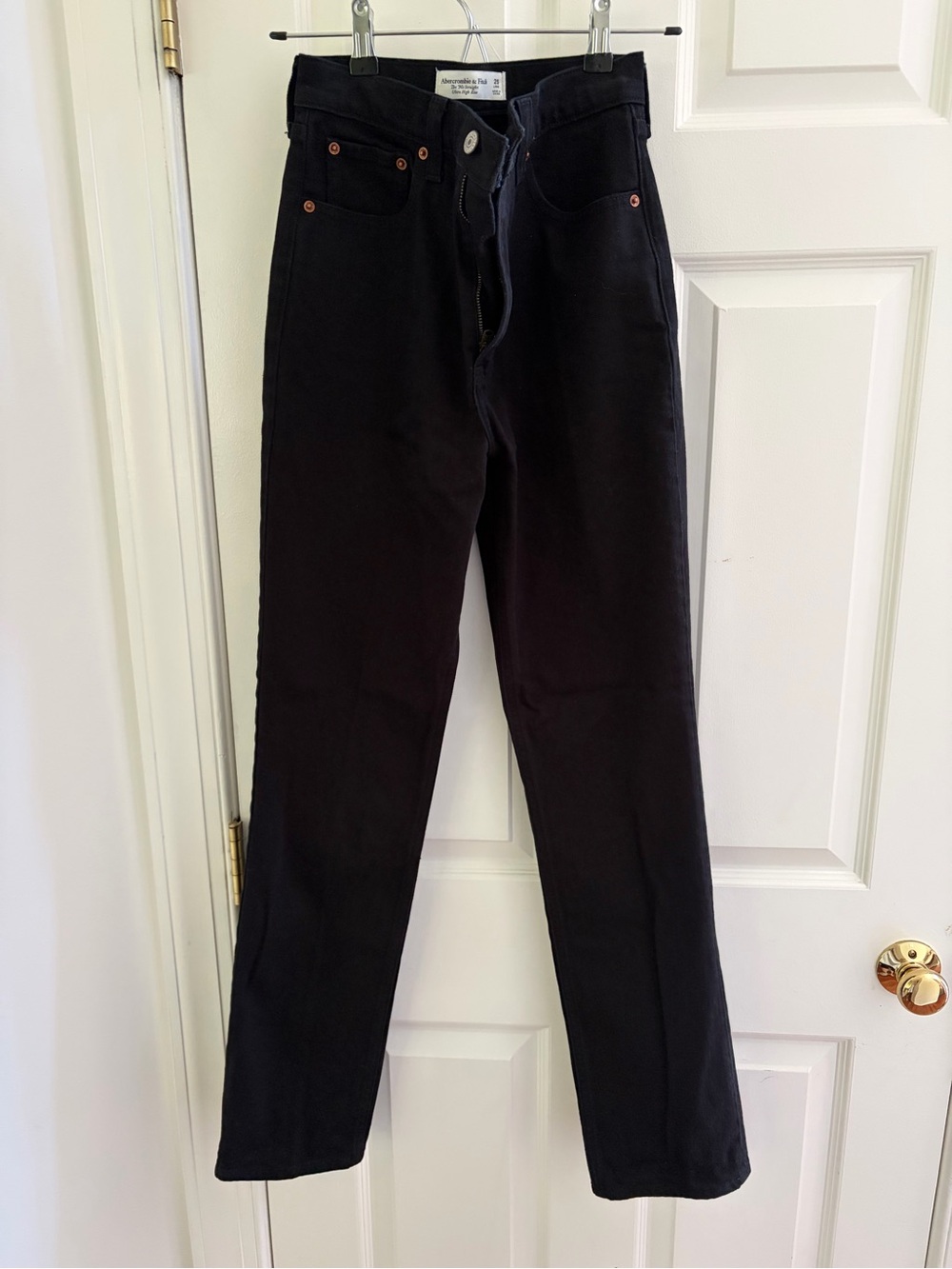 Abercrombie & Fitch Black 90s Straight Ultra High Rise - 25 Long